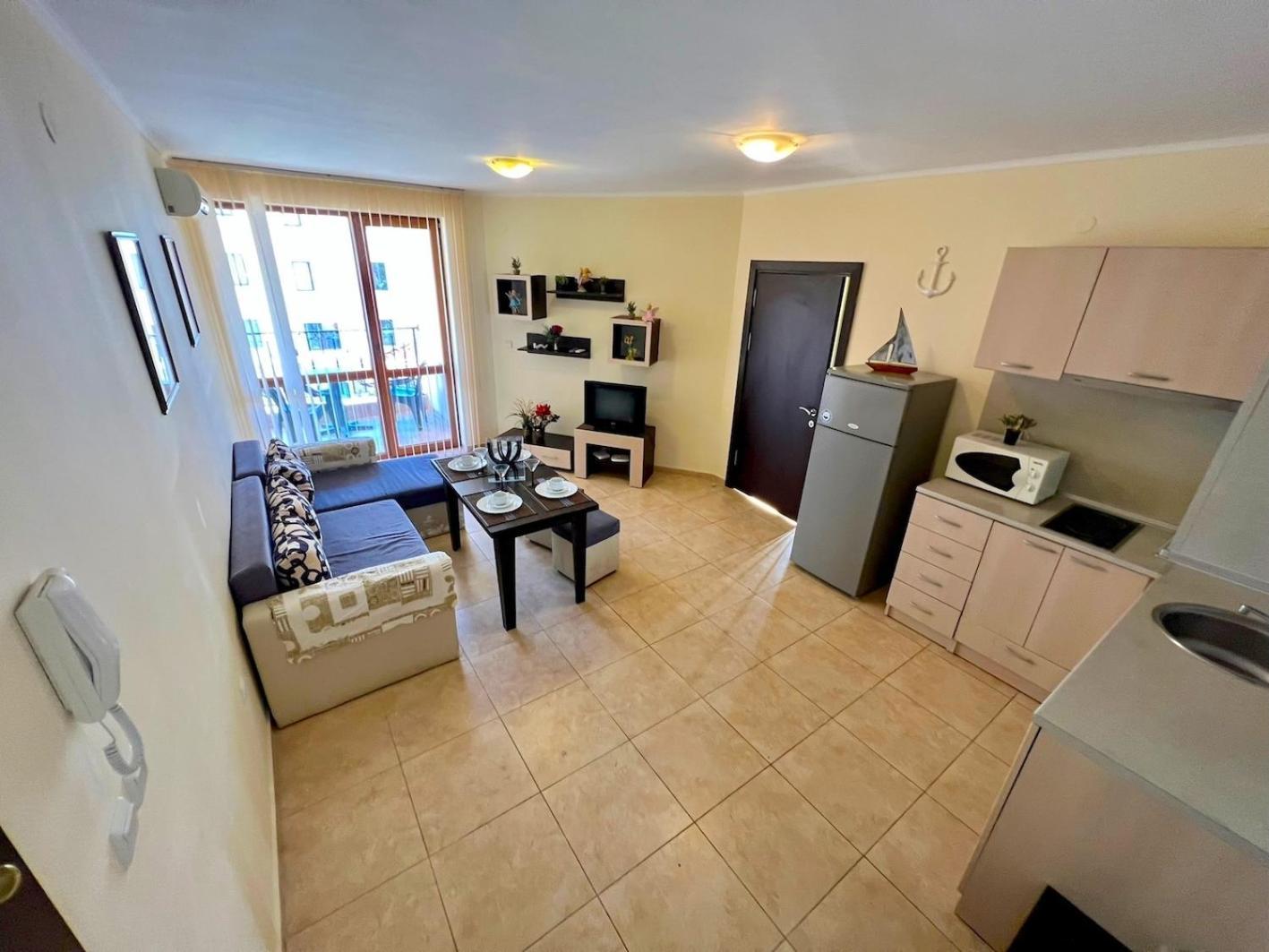 Apollon Apartments Nesebar Esterno foto
